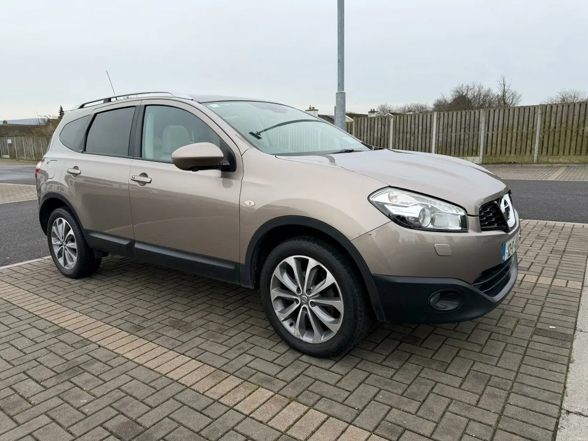 2012 Nissan Qashqai+2 1.5DCi Tekna (Glass Roof) - Image 1