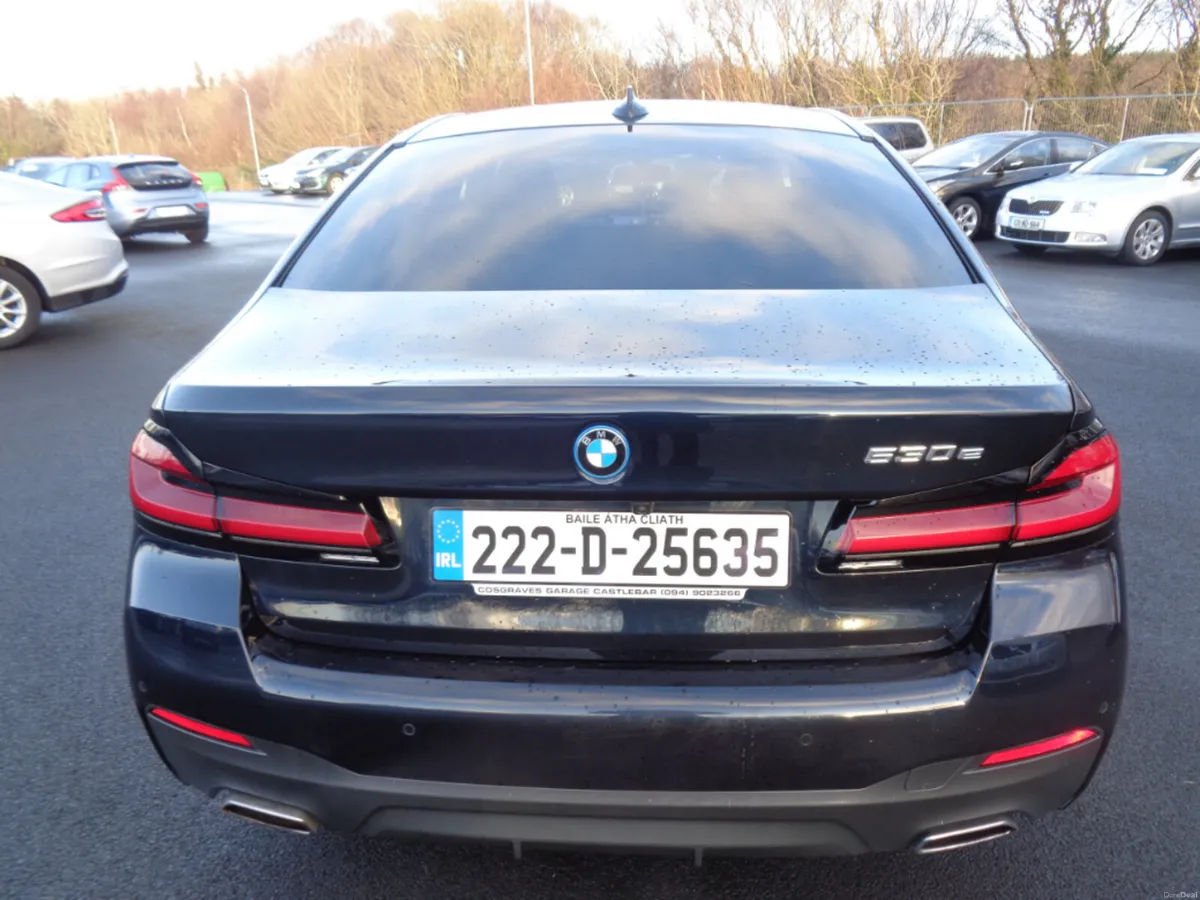 BMW 5-Series Plug-in Hy-Brid Petrol Saloon - Image 4