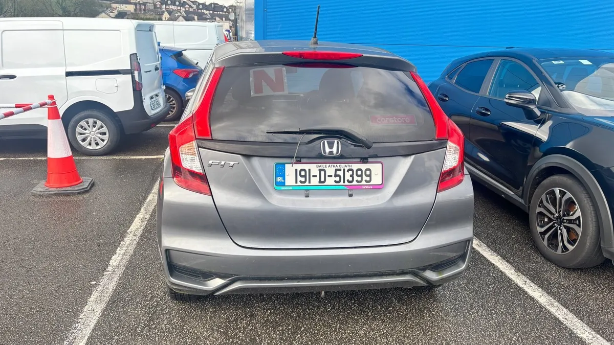 Honda Fit 2019 - Image 4