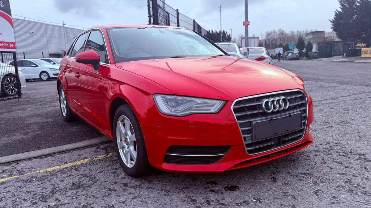 Audi A3 2014 - Image 2