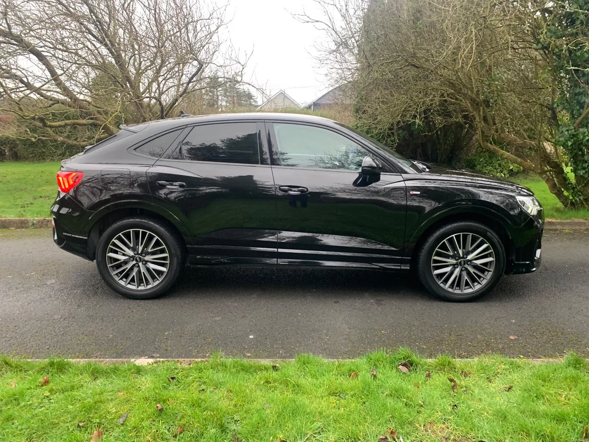 Audi Q3 2022 S-Line Black Edtn. Sportback - Image 2