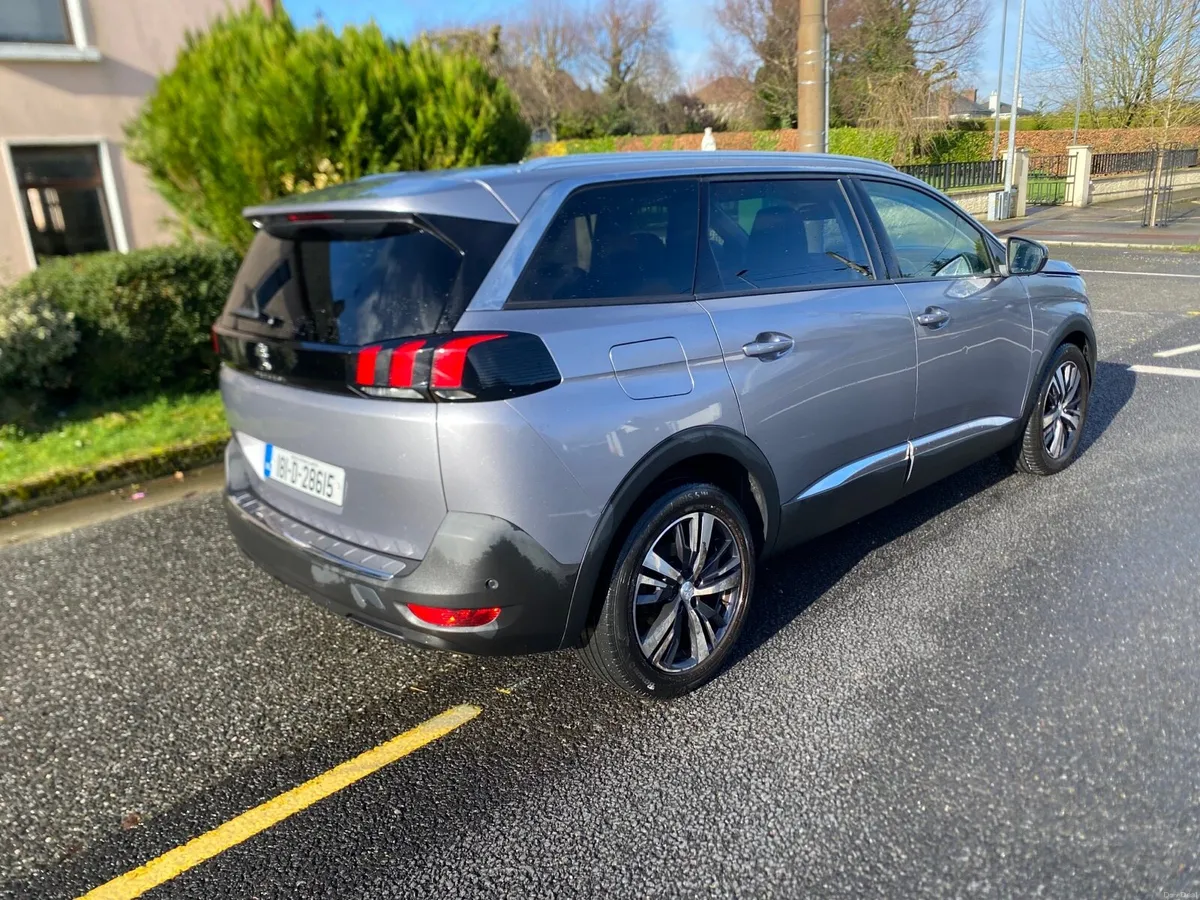 2018 Peugeot 5008 - Image 4