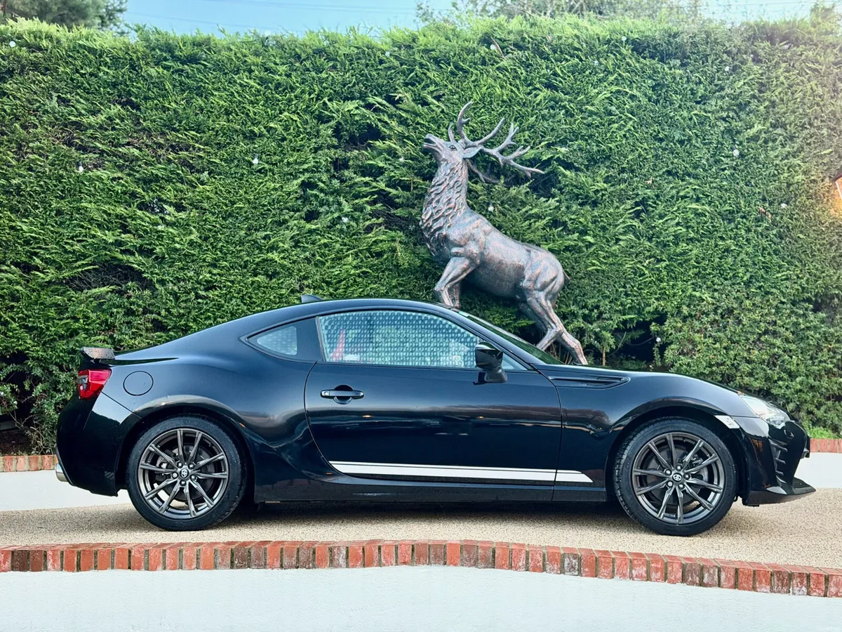 Toyota GT86 Manual Low km New NCT - Image 3