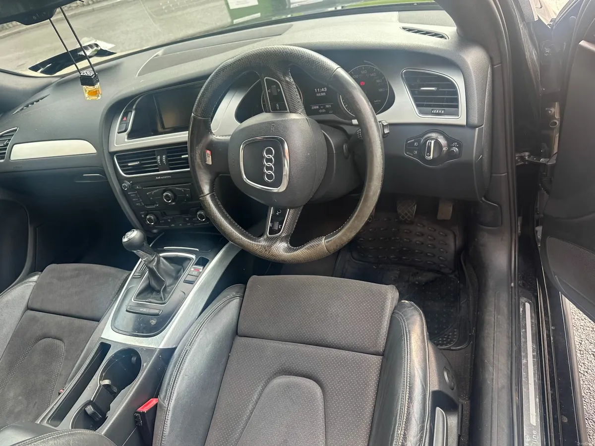 Audi A4 2009 - Image 4