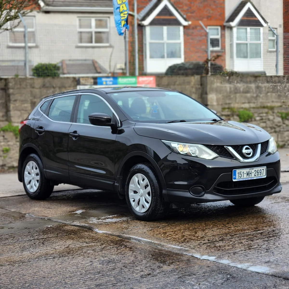 2015Nissan Qashqai nct&tax - Image 3