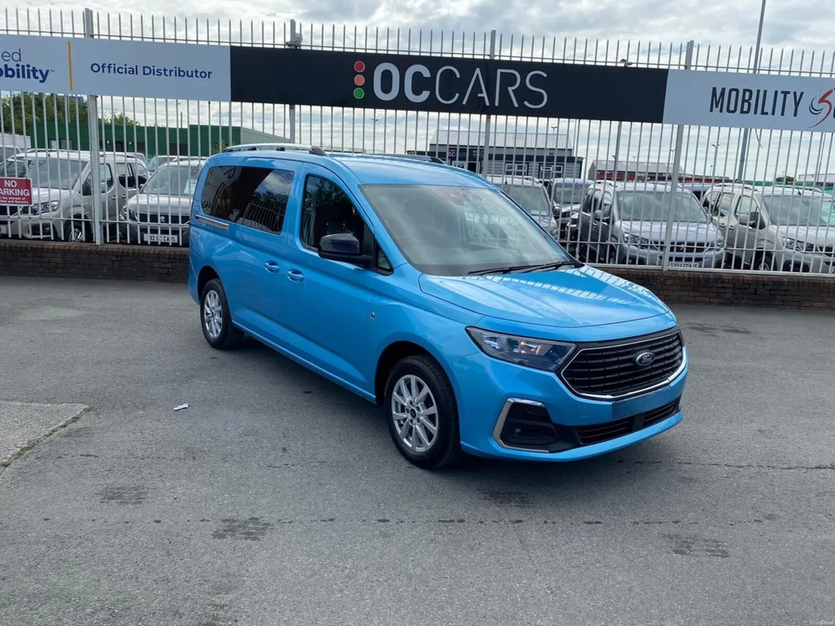 2021 Ford Grand Connect Wheelchair Accessible Taxi - Image 3