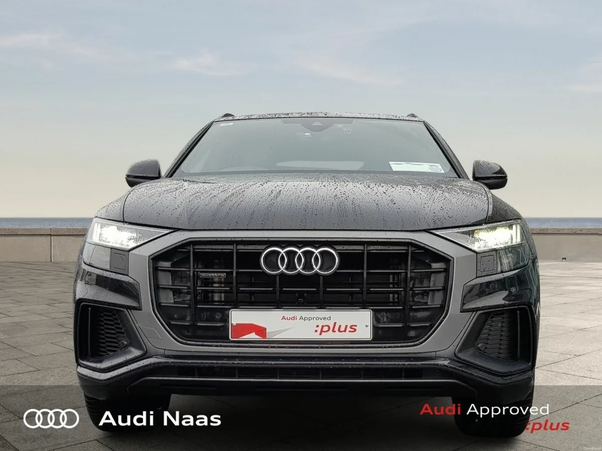 Audi Q8 3.0TDI 45 231HP quattro TipTronic S Line - Image 3