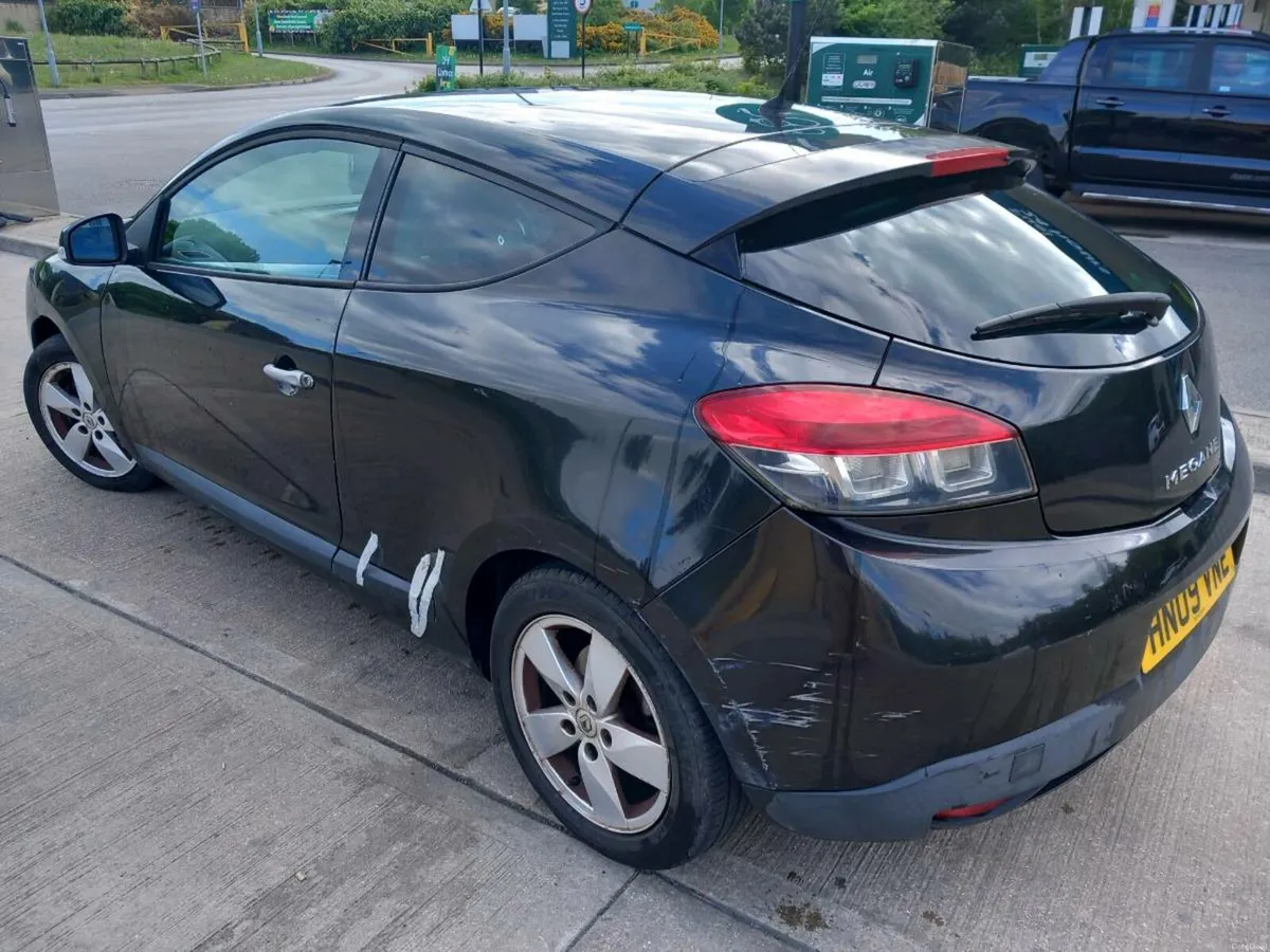 Renault megane coupe 1.5 dci 2009 - Image 1