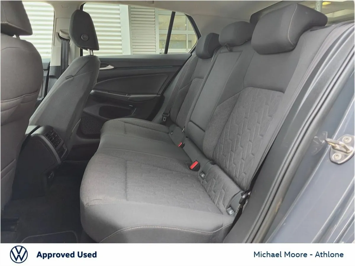 Volkswagen Golf GOLF EDITION 75 2.0 TDI 116BHP - Image 6