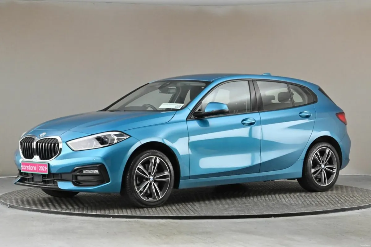 BMW 1-Series 118i SPORT AUTO **HALF LEATHER** - Image 4