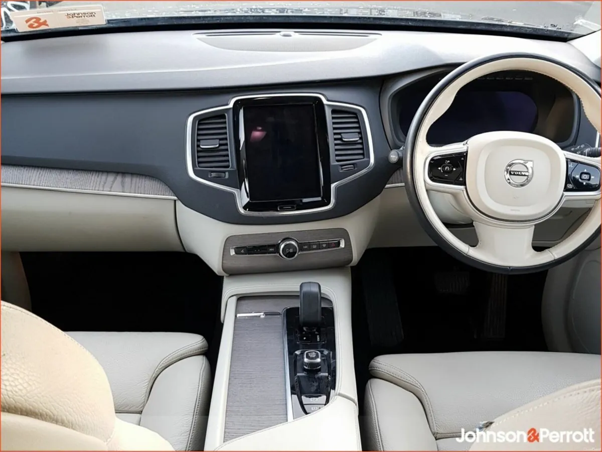 Volvo XC90 T8 PHEV 455hp Core (Two Year Volvo Sele - Image 2
