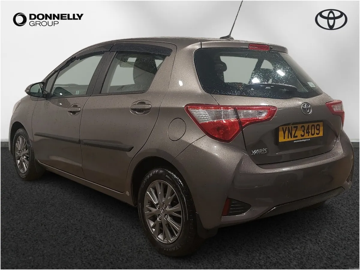 Toyota Yaris Hatchback Icon - Image 2