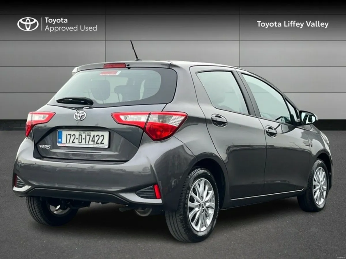 Toyota Yaris 1.0 LUNA 4DR - Image 2