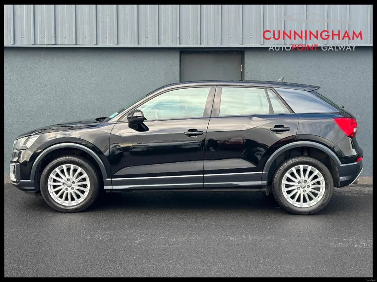 Audi Q2 30 TFSi SE Manual - Image 4