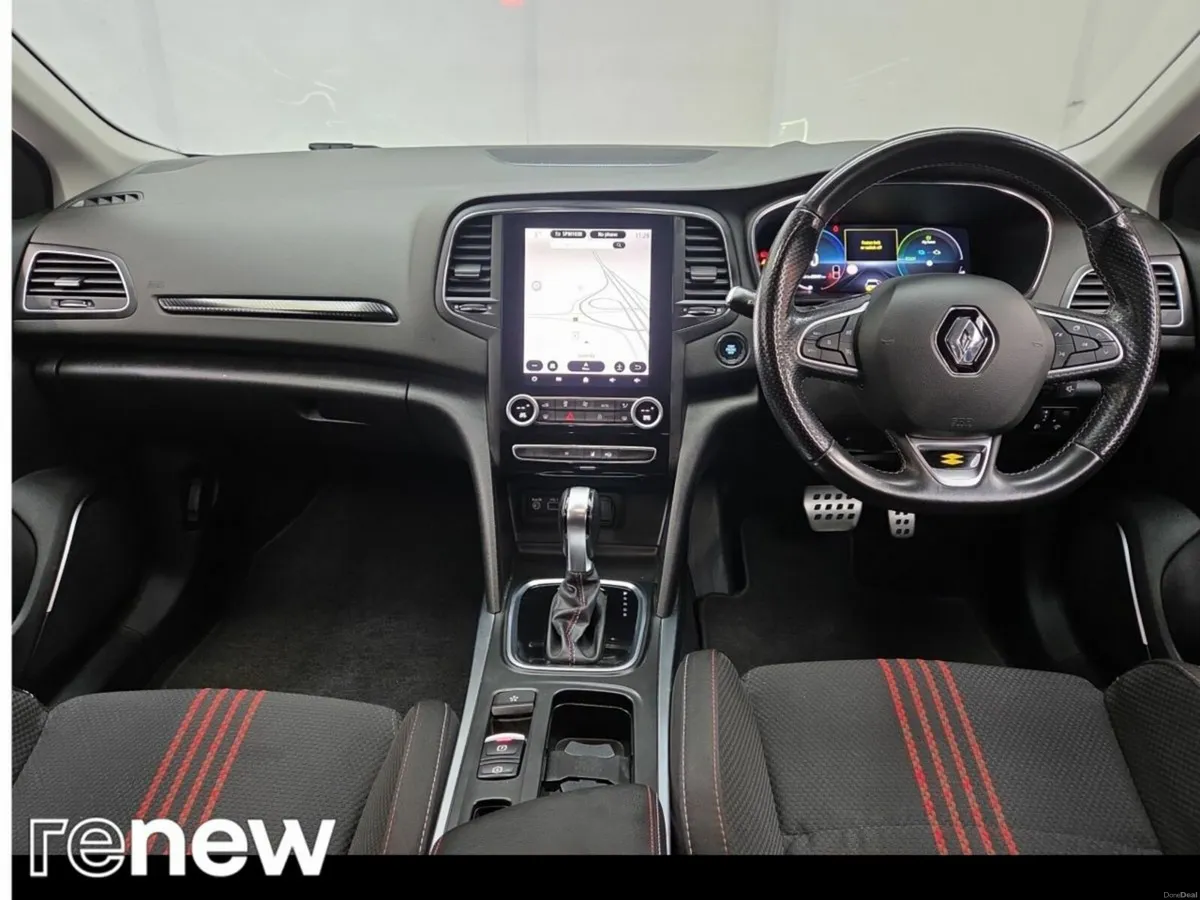 Renault Megane E-TECH PHEV 160 Auto RS-Line ST - Image 3