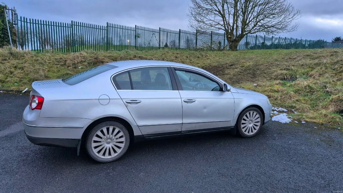 Vw passat 2.0 tdi 2009year - Image 1