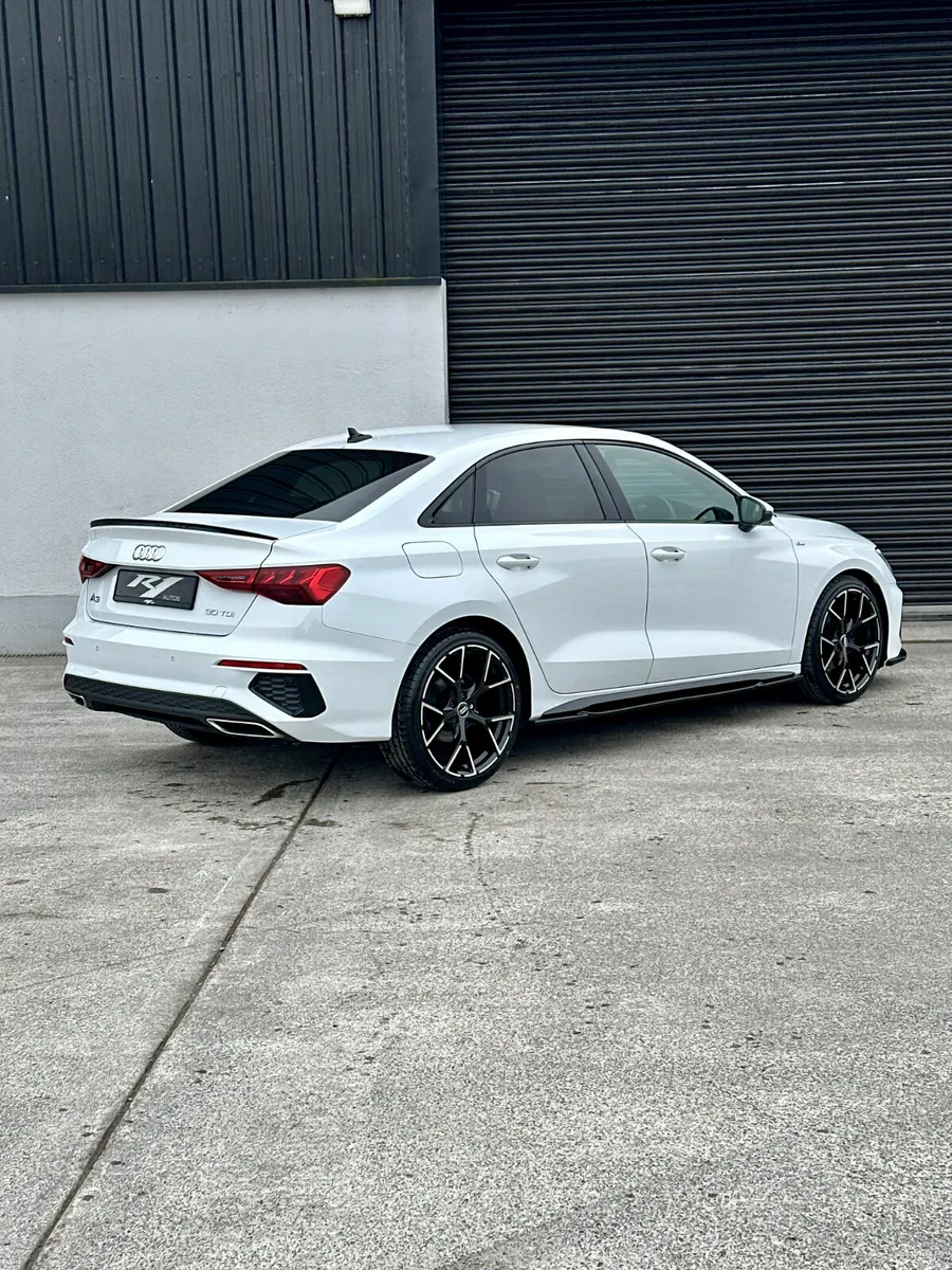 212 AUDI A3 SLINE AUTO 2.0L TDI BLACK EDITION STYL - Image 3