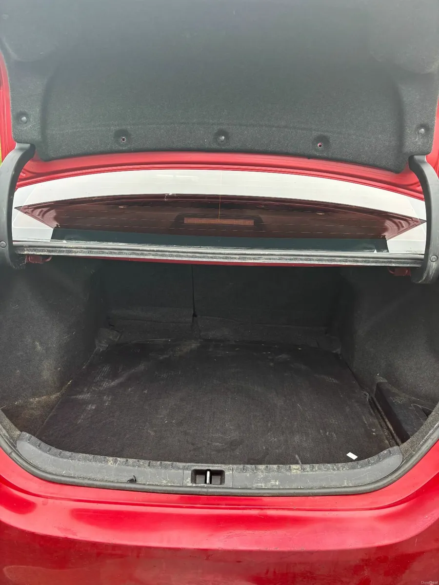 2016 Toyota Corrolla 1.4 D4D, 12 month NCT - Image 4