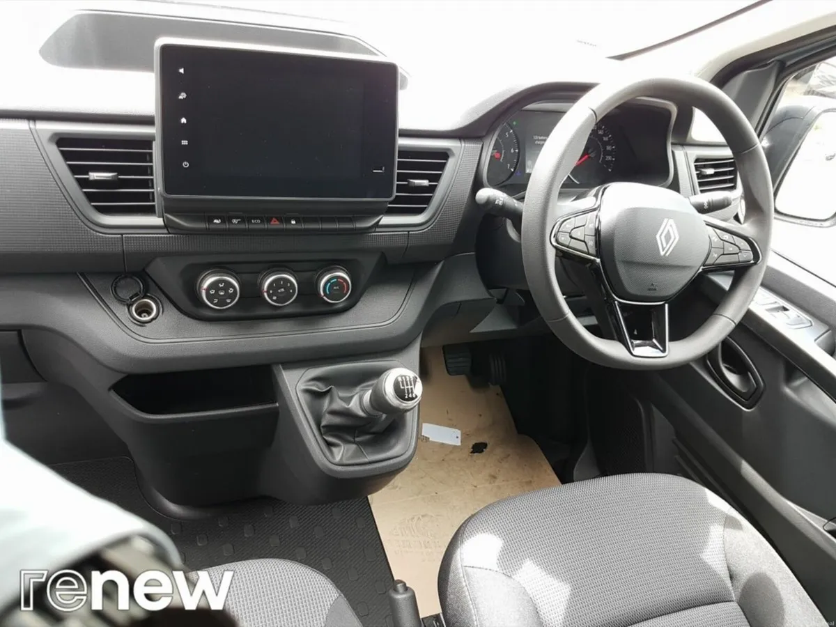 Renault Trafic LL30 Blue dCi 130 Start Panel Van G - Image 2