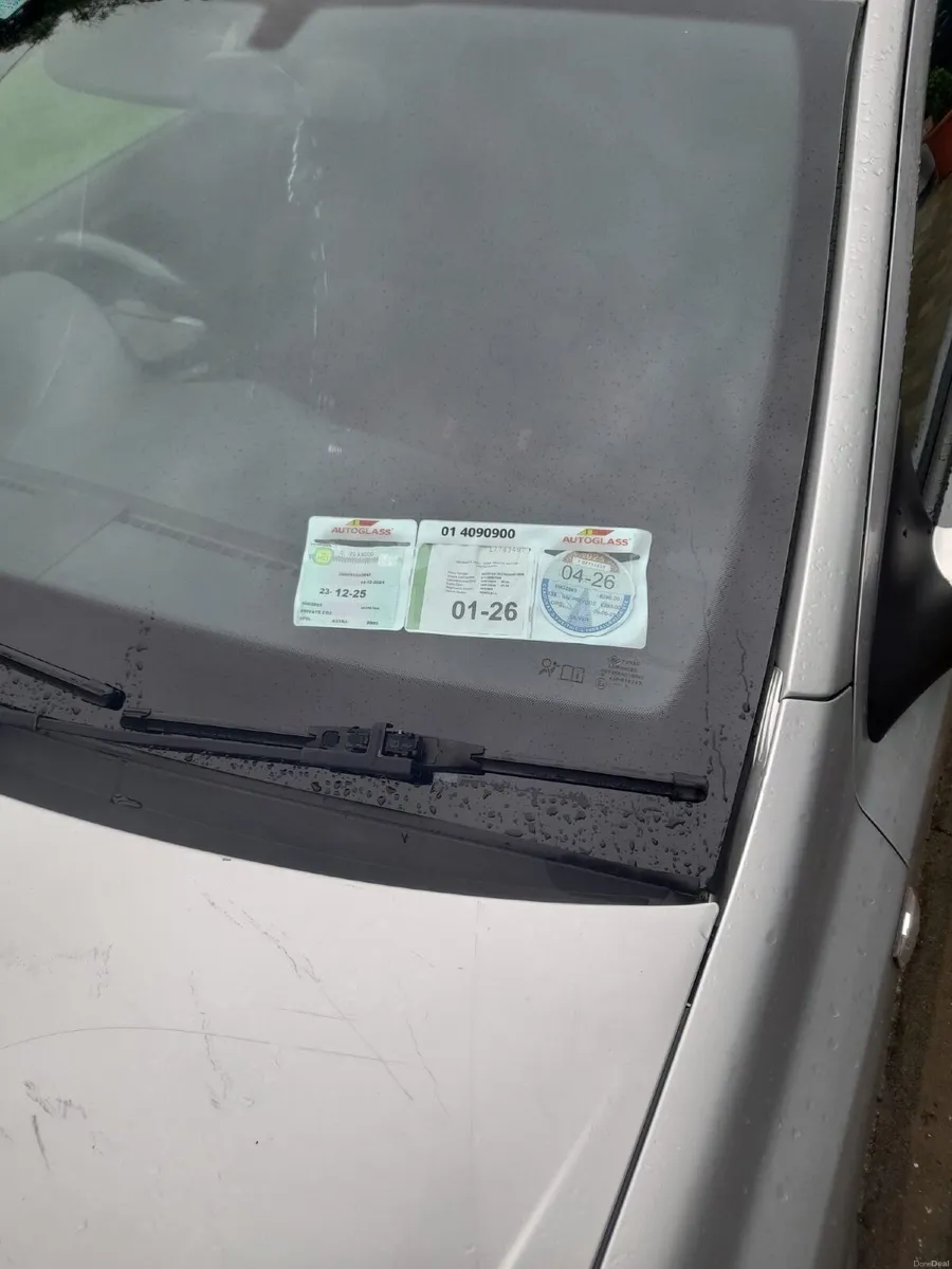 Opel Astra 2009 - Image 2