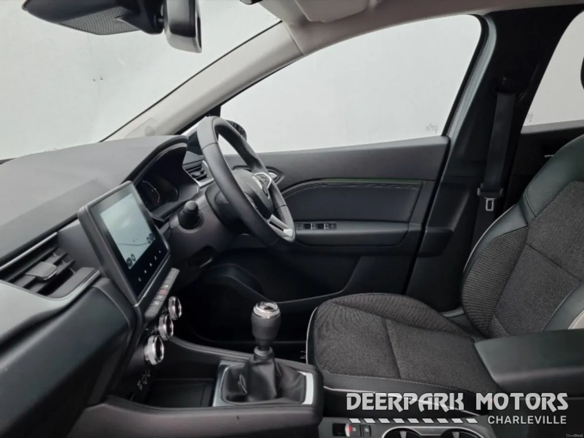 Renault Captur TCe 90 Techno - Image 4