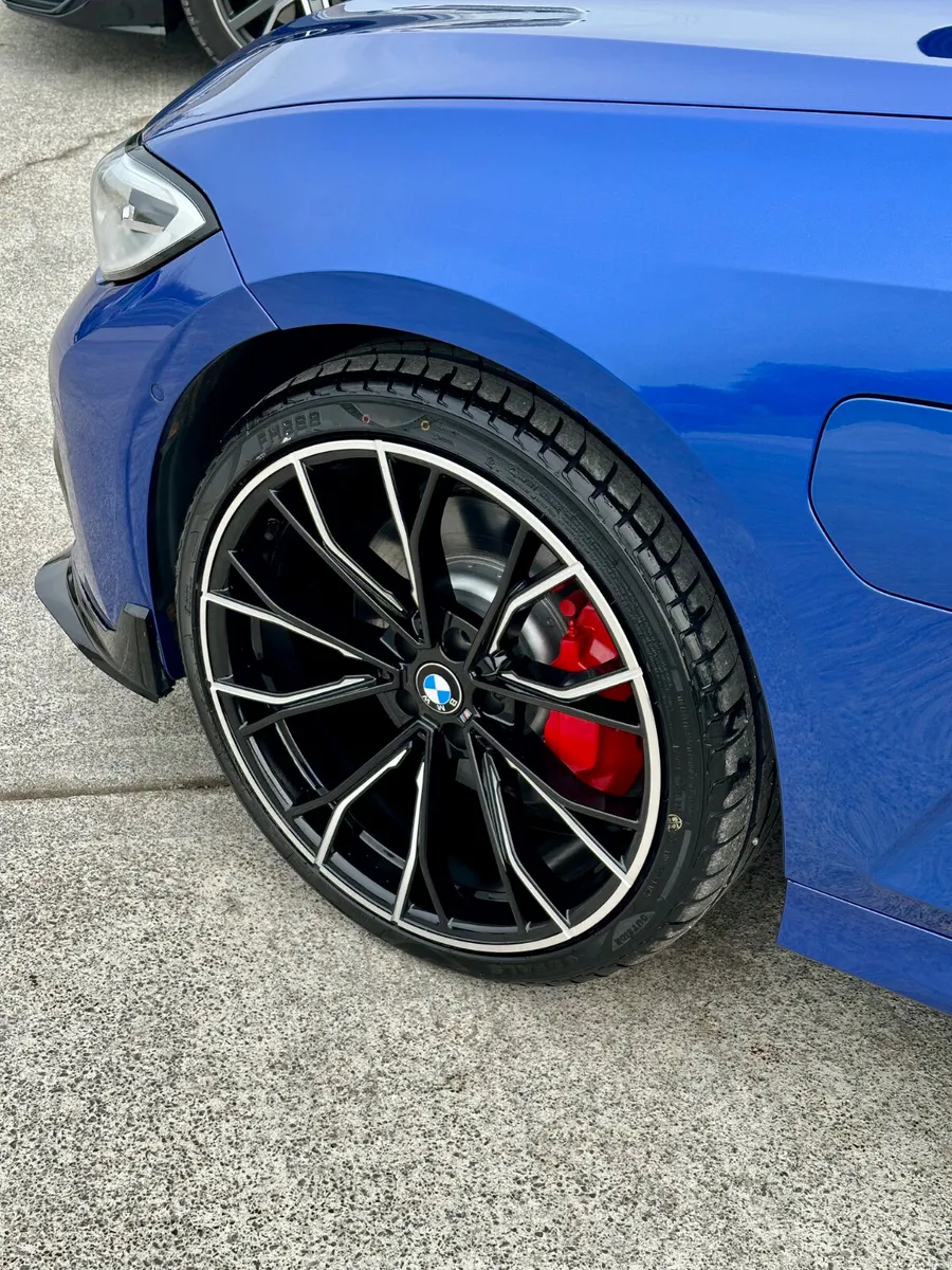 202 BMW 330E MSPORT MPERFORMANCE 290 - Image 4