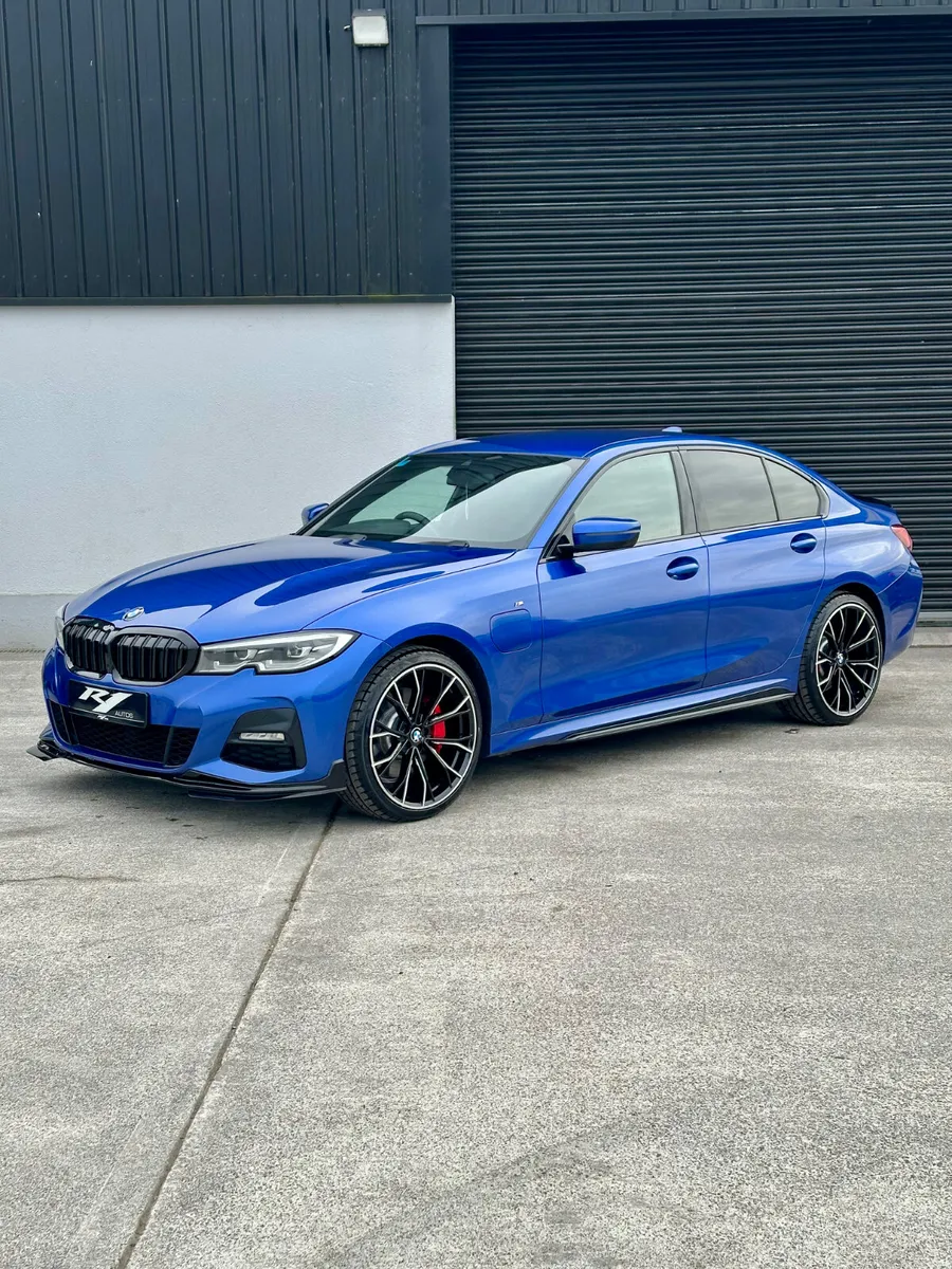 202 BMW 330E MSPORT MPERFORMANCE 290 - Image 1