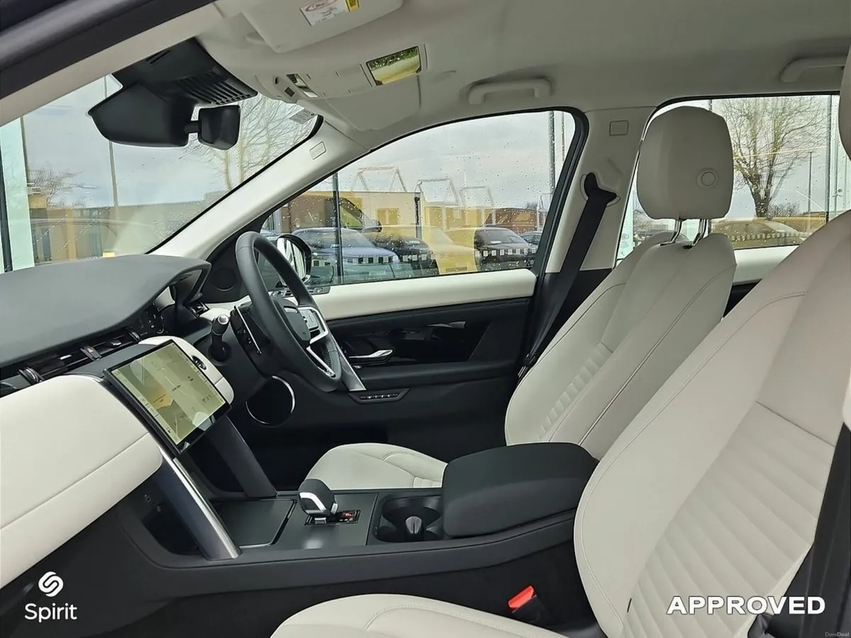 Land Rover Discovery Sport 1.5 I3 PHEV 309 PS AWD - Image 3