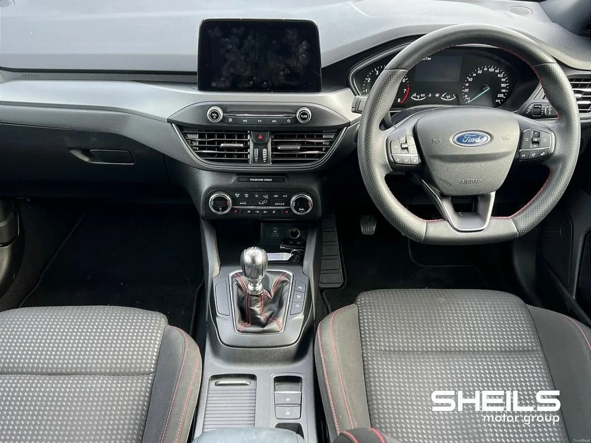 Ford Focus ST-Line 1.0 Petrol 125BHP - Image 3