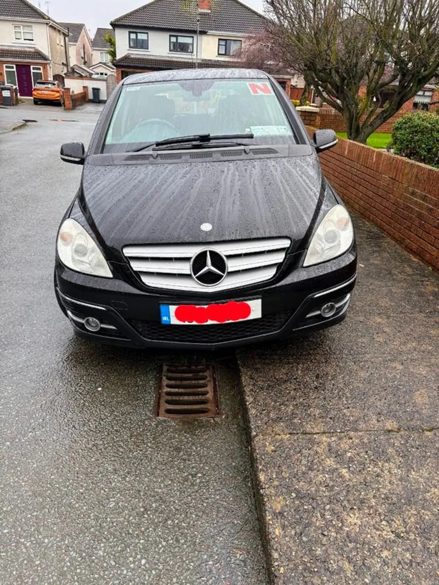 2010 Mercedes-Benz B-Class Sport - Image 3