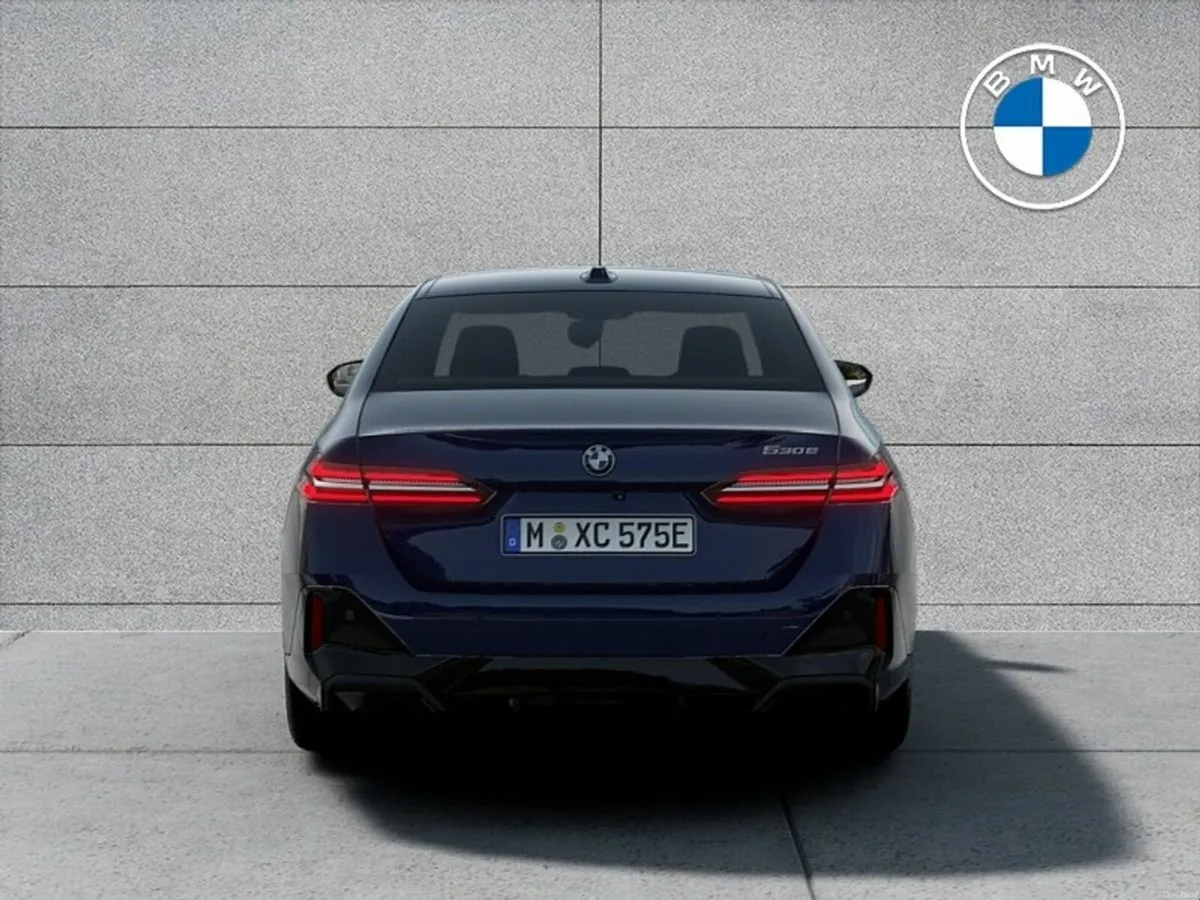 BMW 5-Series 530e M Sport - Image 3
