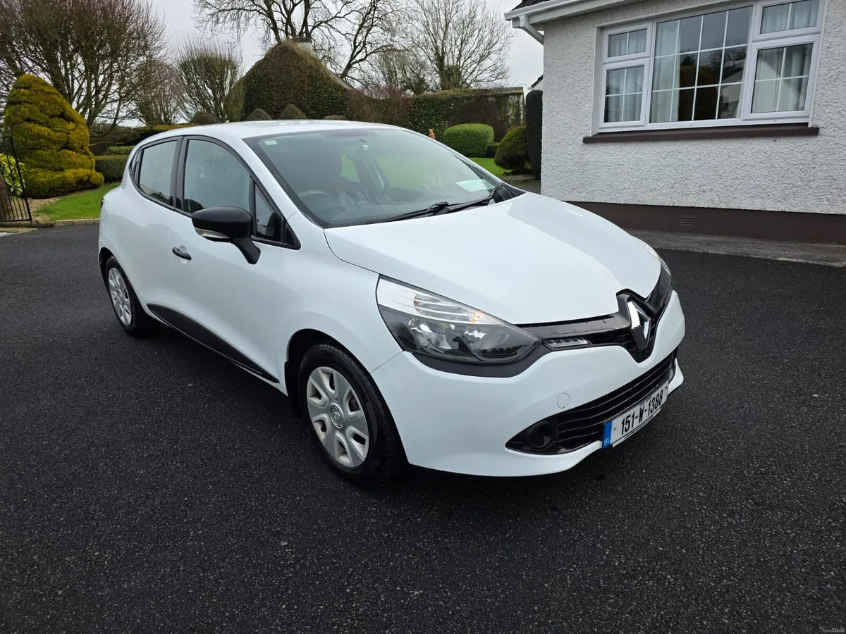 RENAULT CLIO 1.1 PETROL DYNAMIQUE - Image 4