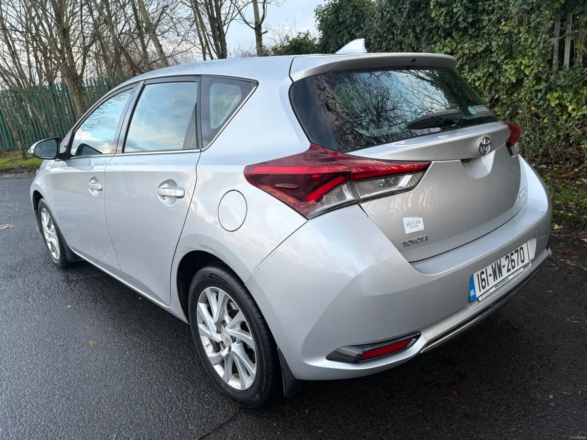 Toyota Auris 2016 1.4 D4D - Image 3