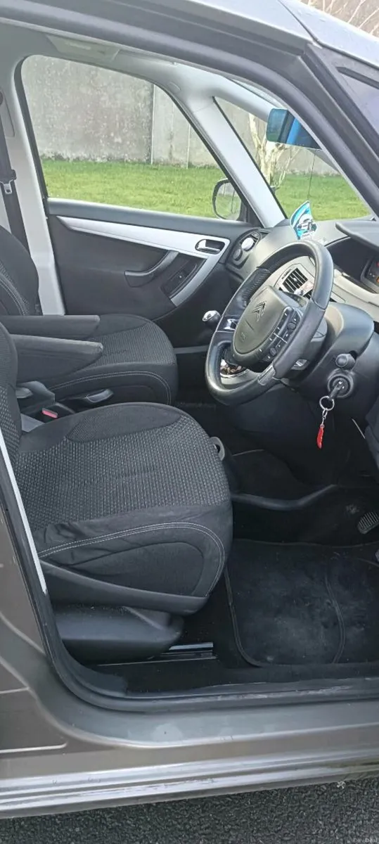 Citroen C4 Picasso 1.6 HDI VTR + - Image 5