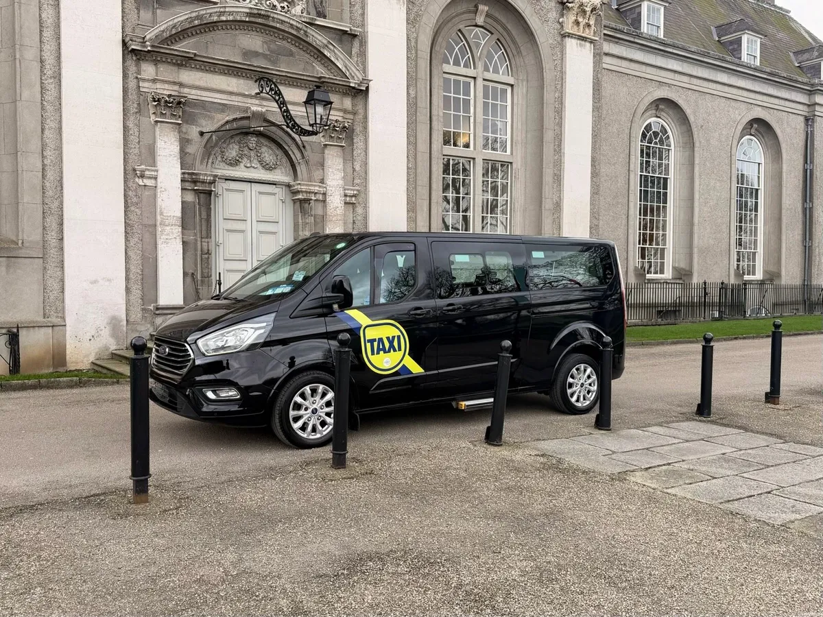 Ford Tourneo - Image 2