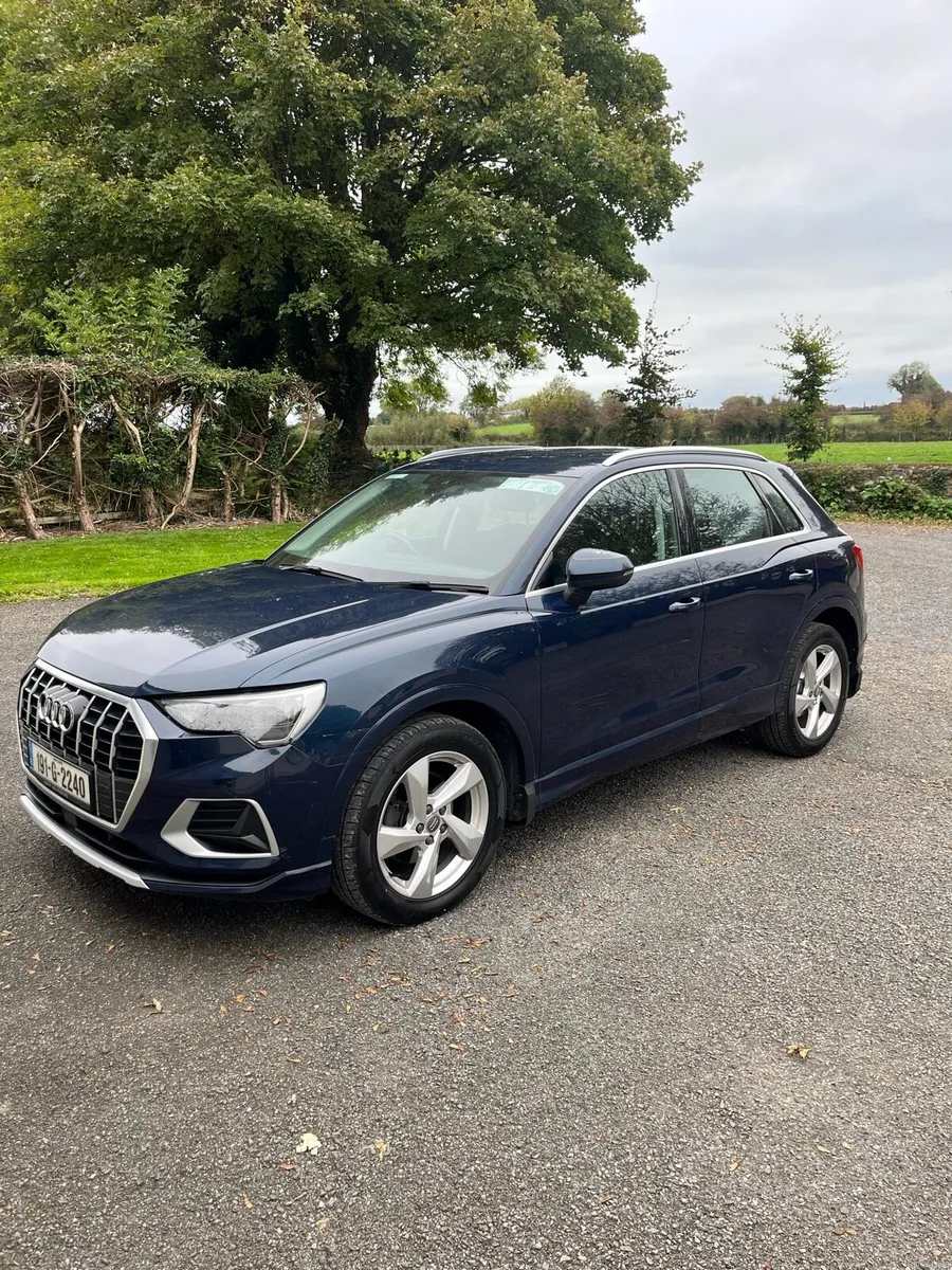 Audi Q3 Automatic - Image 2