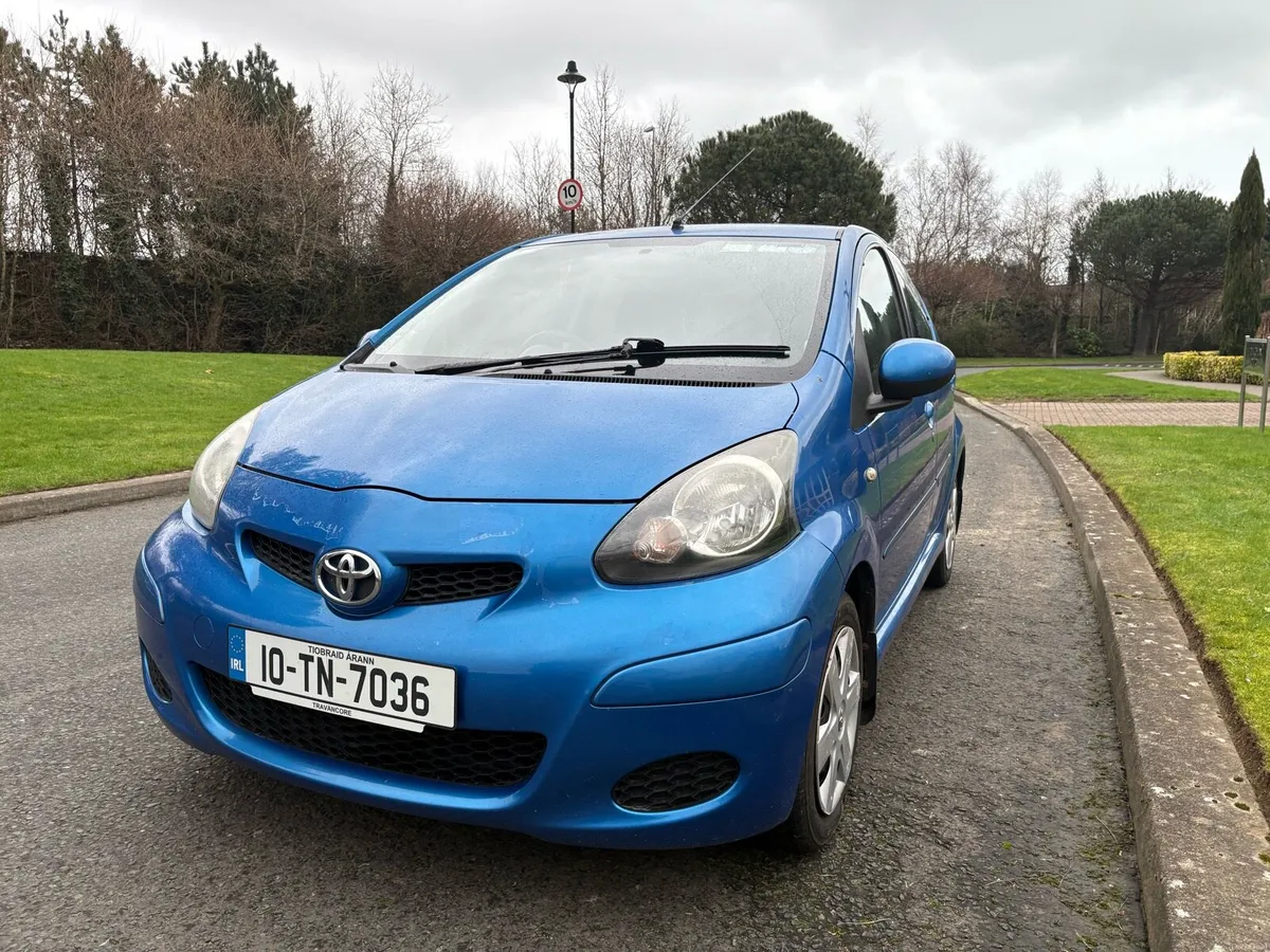 10 TOYOTA AYGO 1.0 PETROL - Image 1