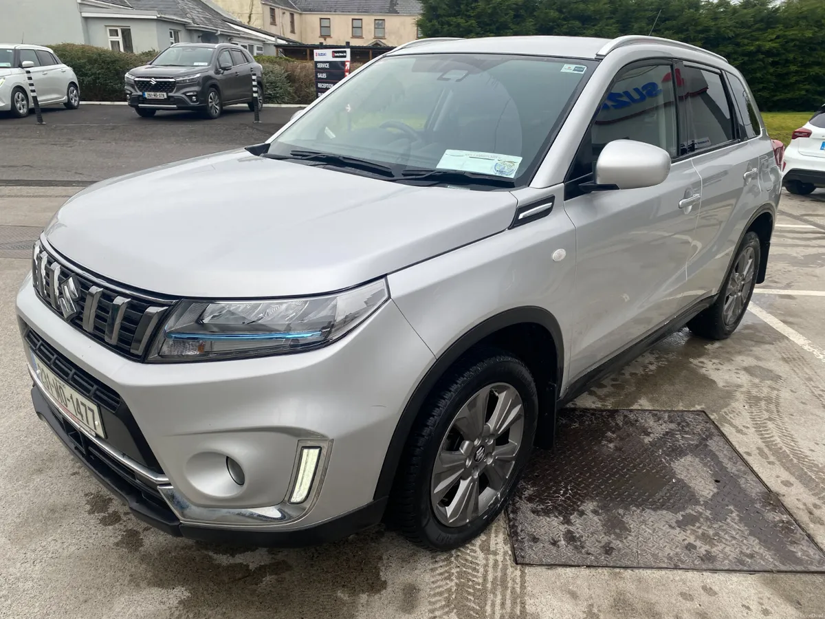 Suzuki Vitara 1.4 Hybrid SZ-T MT - Image 3