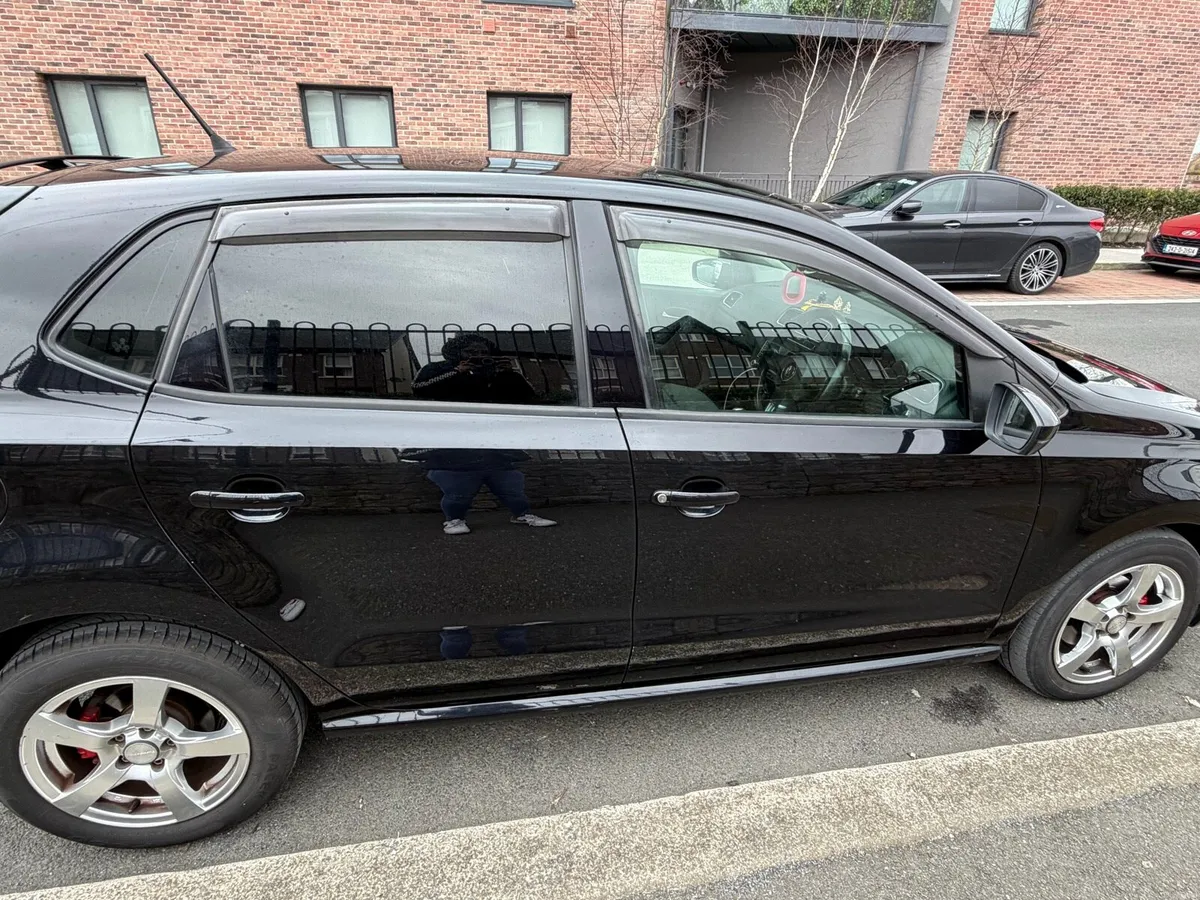 Volkswagen polo 1.2 TSI automatic 2013 petrol- New - Image 2