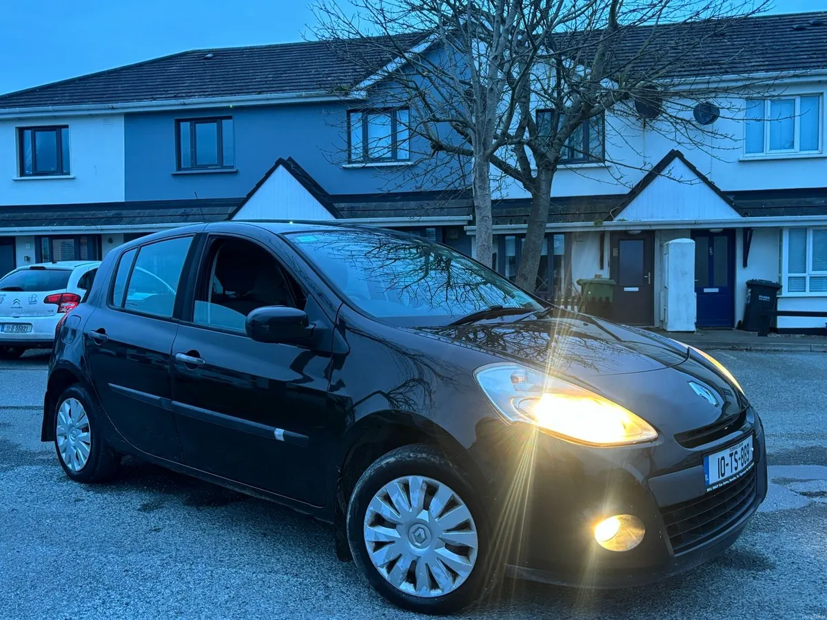 Renault Clio Royale NCT’D TAXED - Image 1