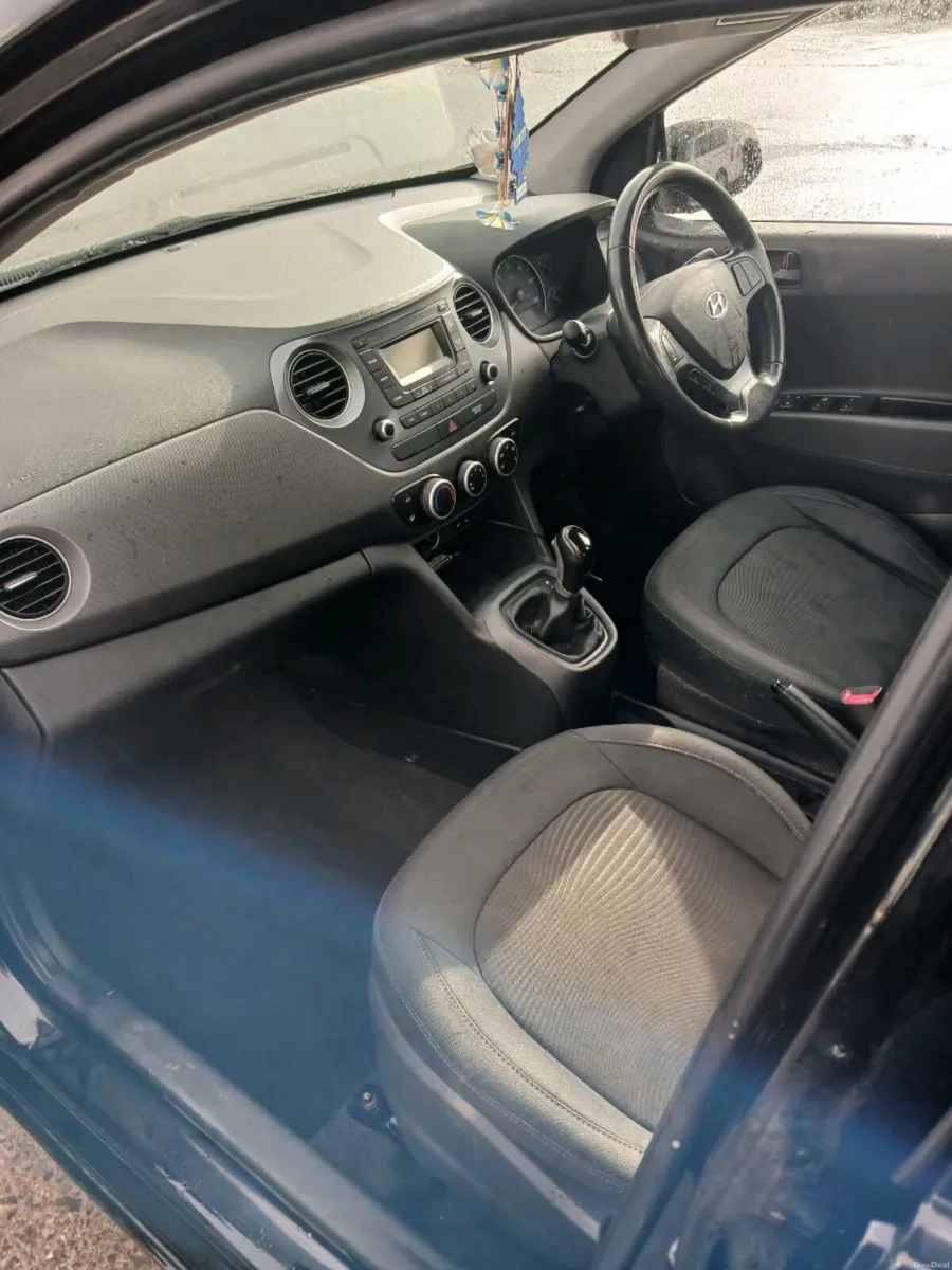 Hyhundai i10 - Image 4