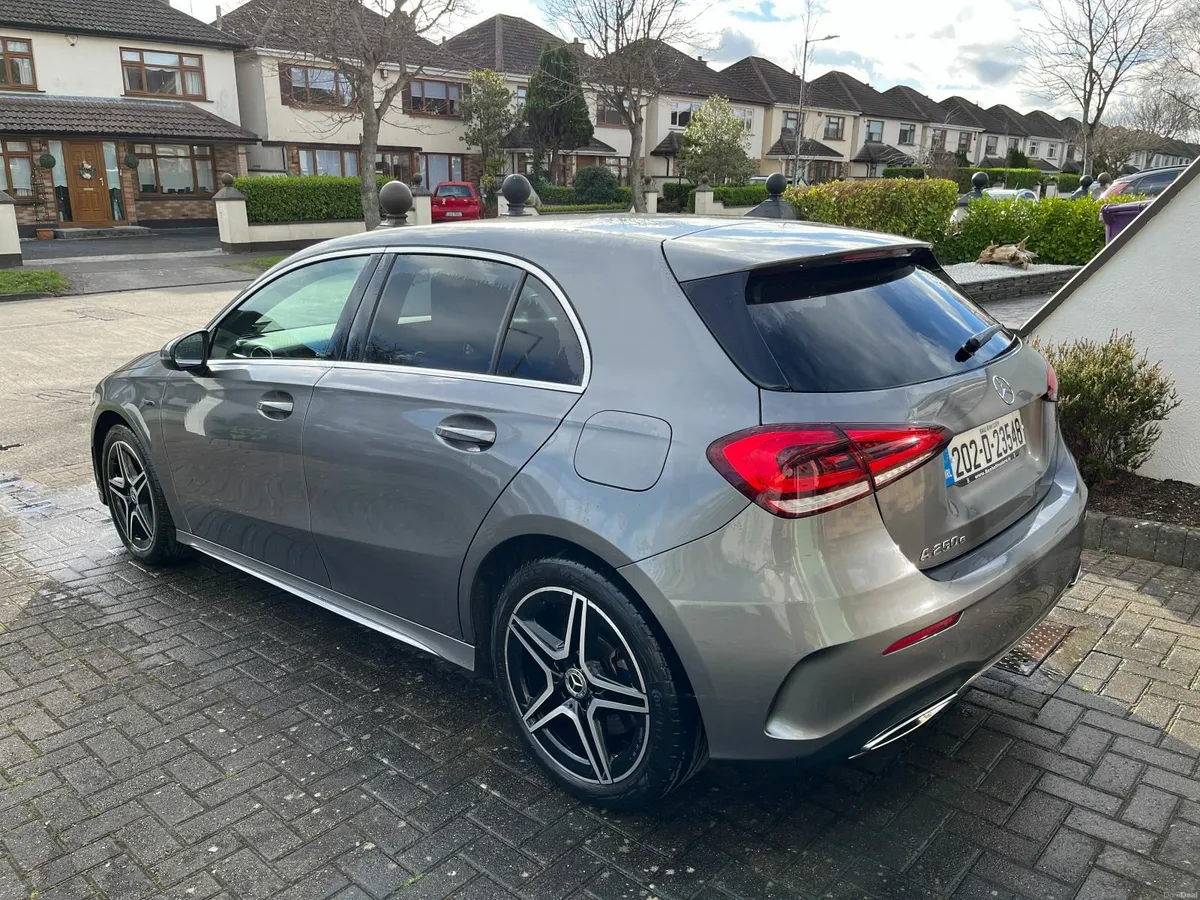 Mercedes-Benz A250e AMG - Image 3