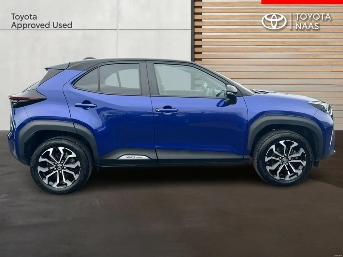 Toyota Yaris Cross LUNA SPORT - Image 3
