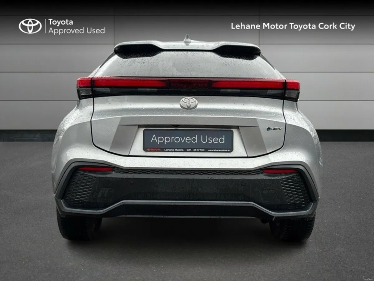 Toyota C-HR HYBRID SPORT - Image 4