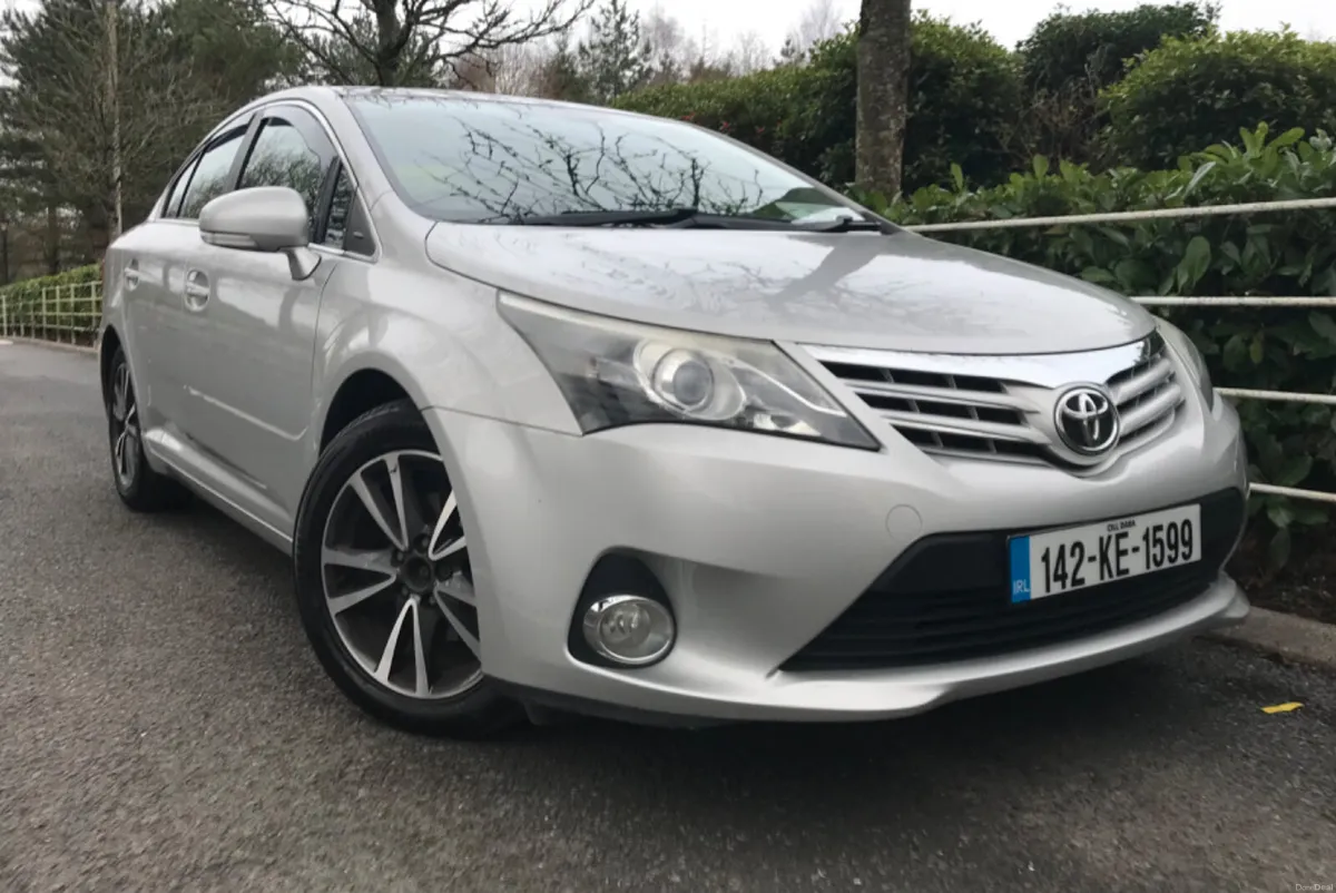 Toyota Avensis 2.0 D-4D Terra Edition Saloon - Image 3
