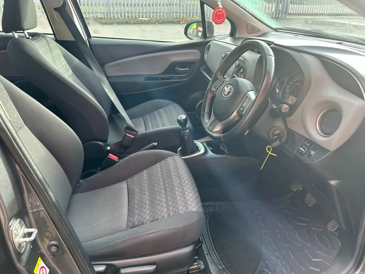 Toyota Yaris 2016 1.0 nct03/28 - Image 2
