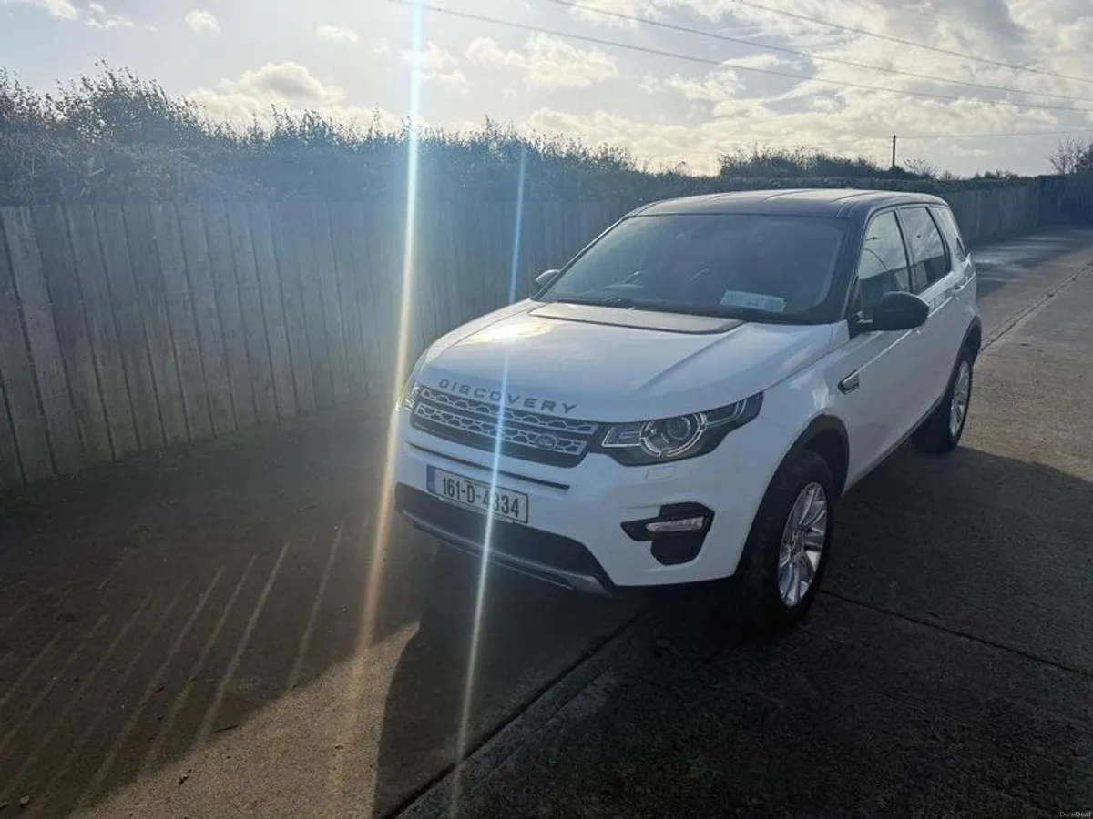 2016 Land Rover Discovery Sport - Image 4