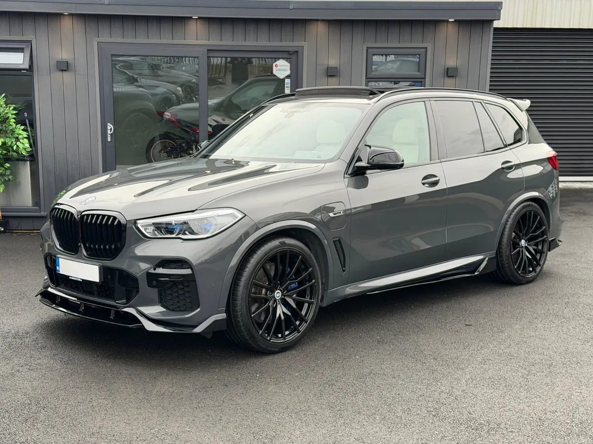 2021/212 BMW X5 45E MSPORT PRO *DRAVIT GREY* - Image 1