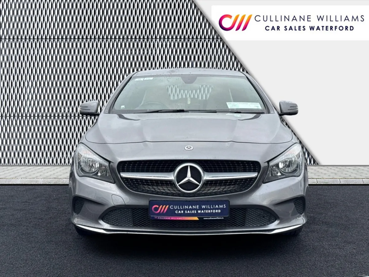Mercedes-Benz CL-Class 2018 200D URBAN SALOON 136B - Image 3