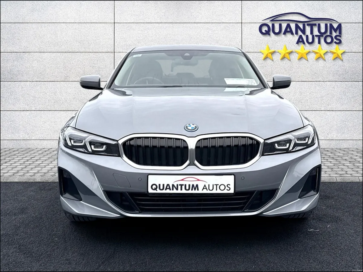BMW 3-Series 2023 330e SPORT 2.0 PHEV NEW MODEL 29 - Image 3